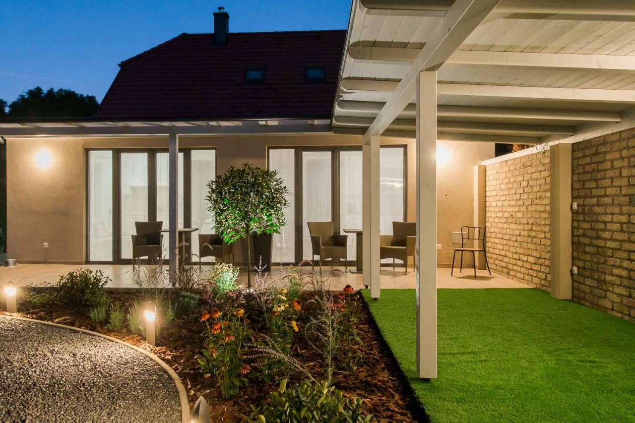 Villa Strokay - Few Minutes Walk From Lake Balaton Keszthely Exterior foto